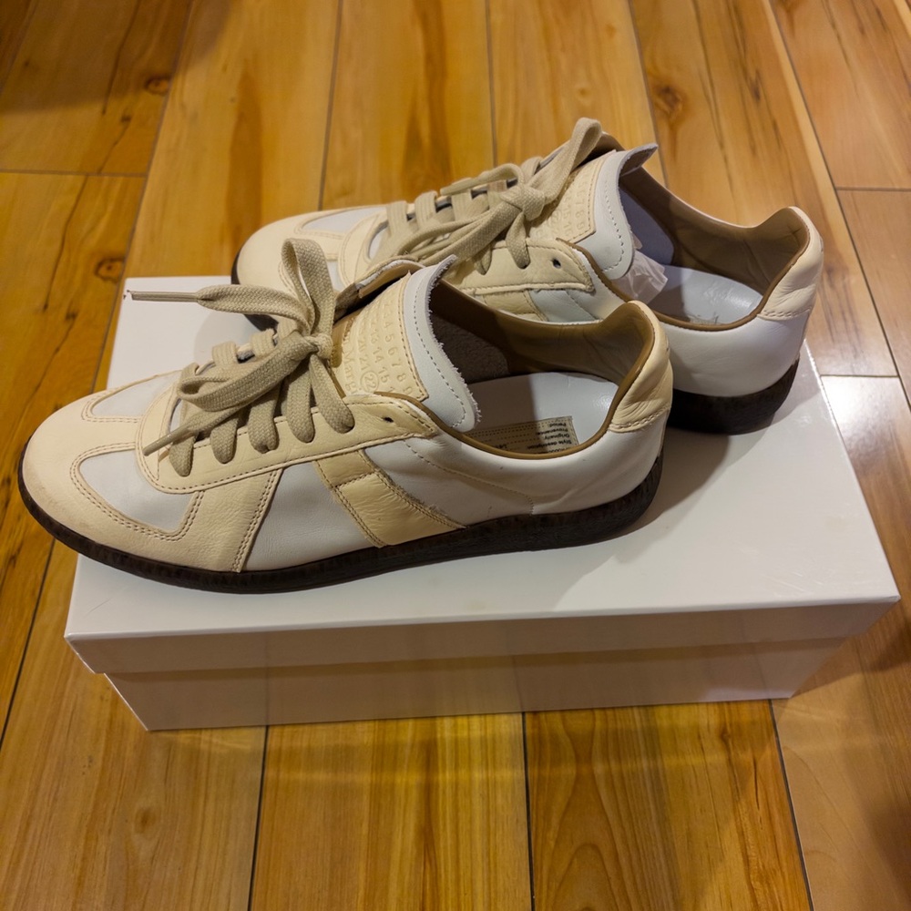Maison Margiela Lace-up Sneakers Size 7 - Picture 3 of 5